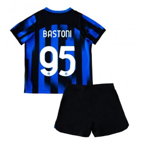 Inter Milan Alessandro Bastoni #95 Domaci Dres za Dječji 2023-24 Kratak Rukavima (+ kratke hlače)